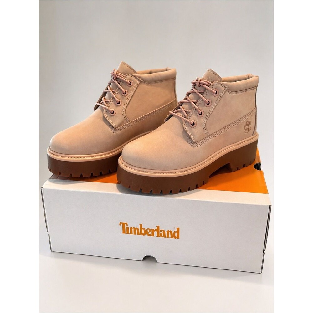 Timberland Kids Blush Nubuck Lace-Up Platform Boots. NWT